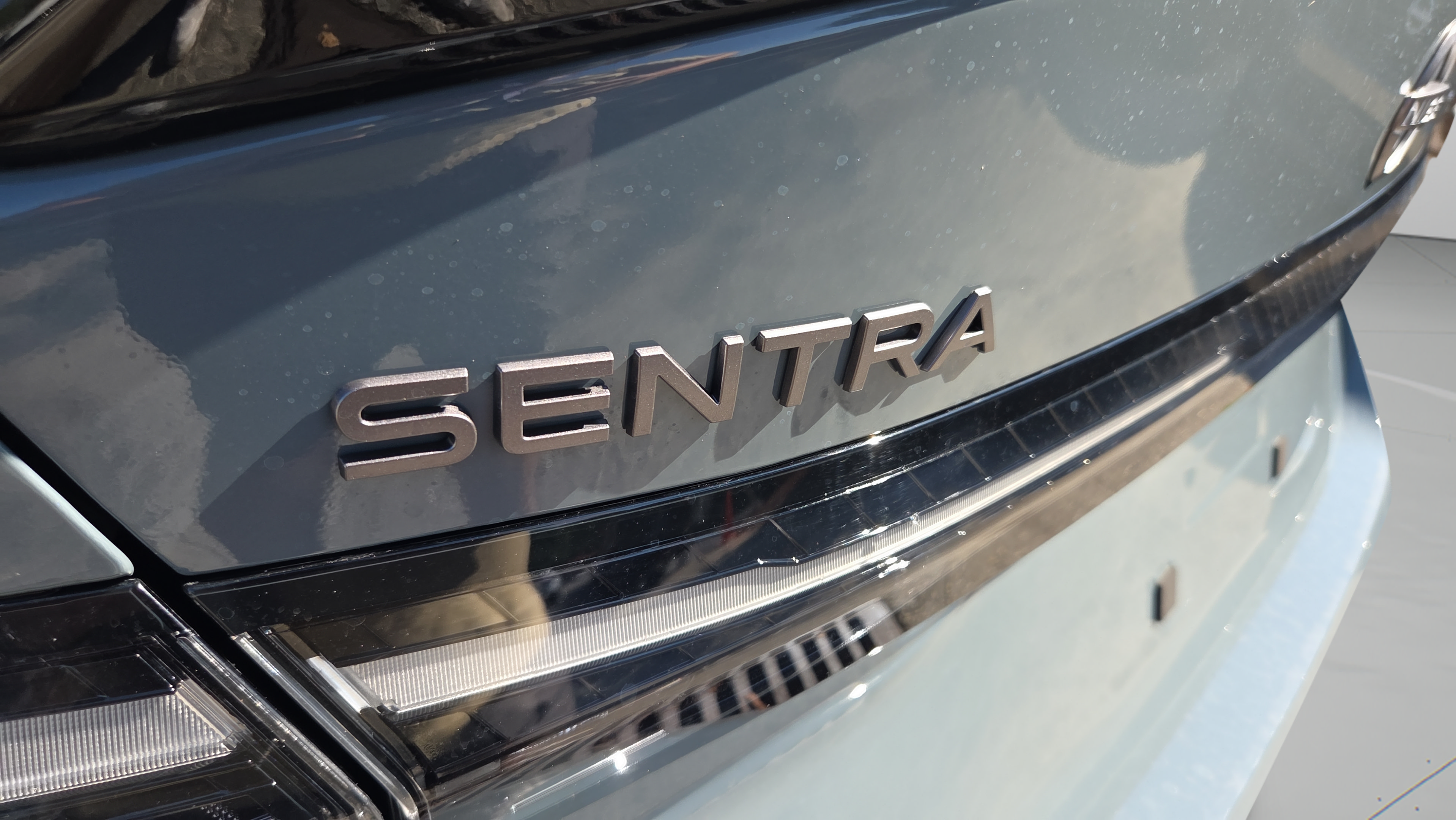 New 2026 Nissan Sentra SR w/ Floor Mat Package FWD image 31