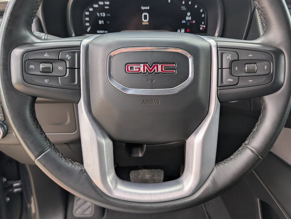 Used 2023 GMC Yukon XL SLT AWD/4WD image 5