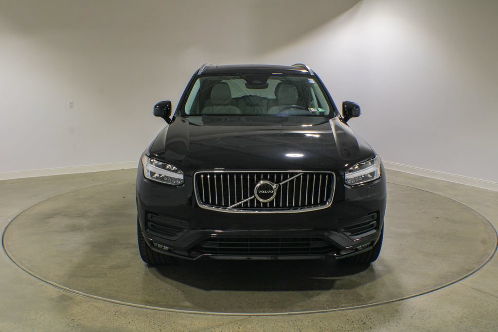 Used 2023 Volvo XC90 B5 Core w/ Climate Package AWD/4WD image 8