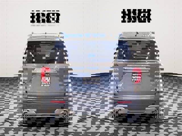 Used 2023 Ford Explorer Limited image 7