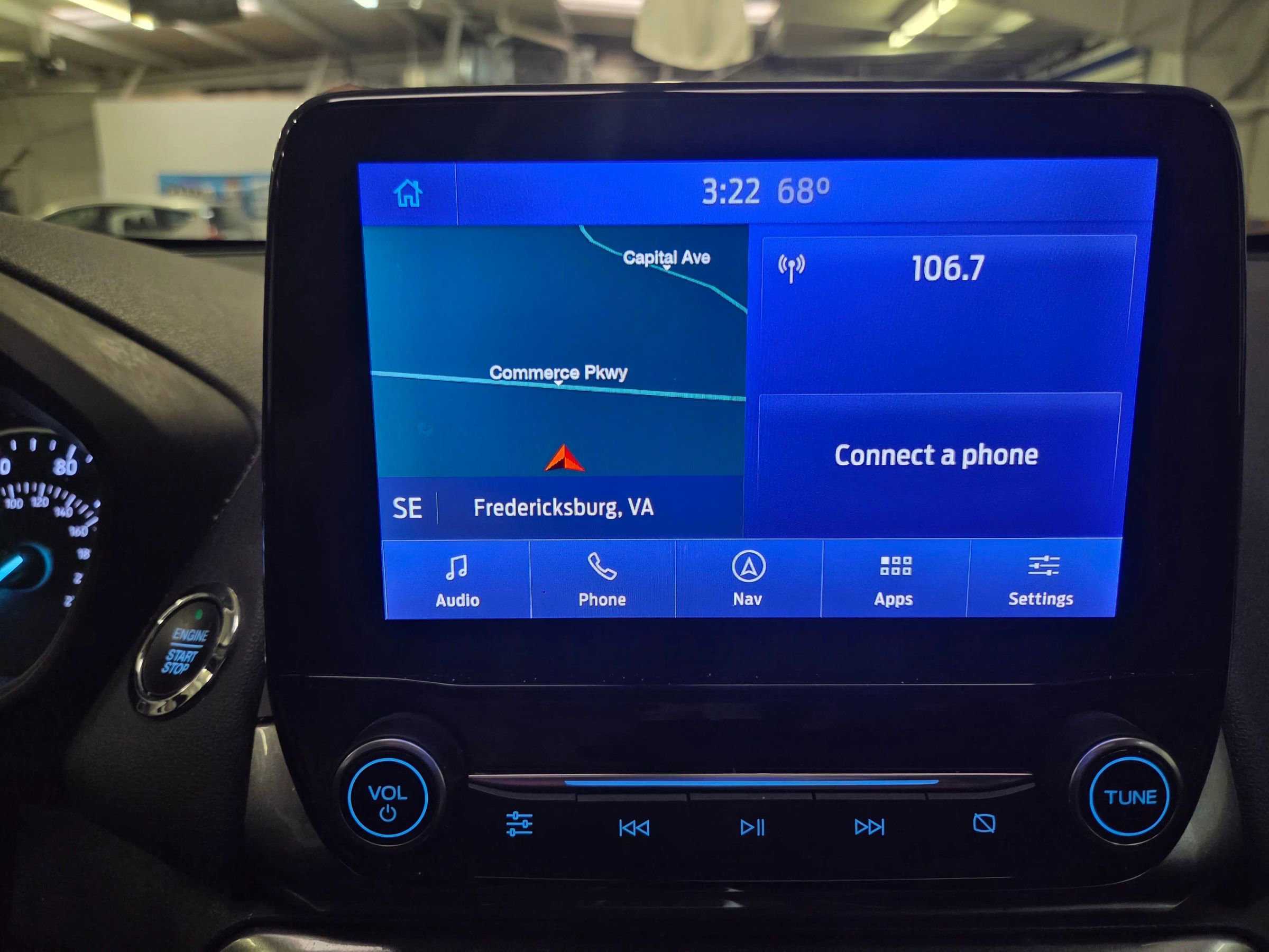 Used 2020 Ford EcoSport SE w/ SE Convenience Package FWD image 26