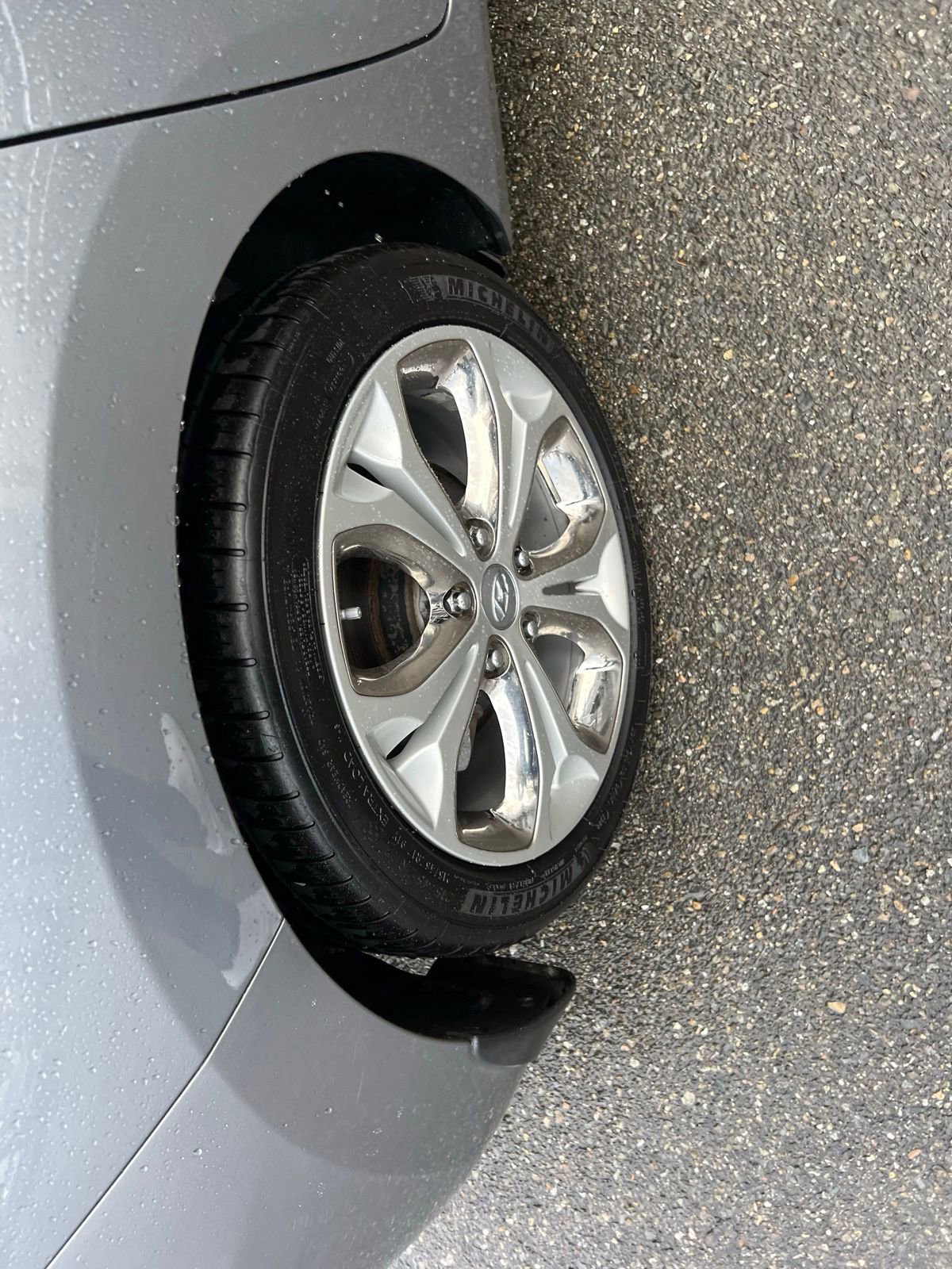 Used 2014 Hyundai Elantra GT w/ Option Group 02 image 16