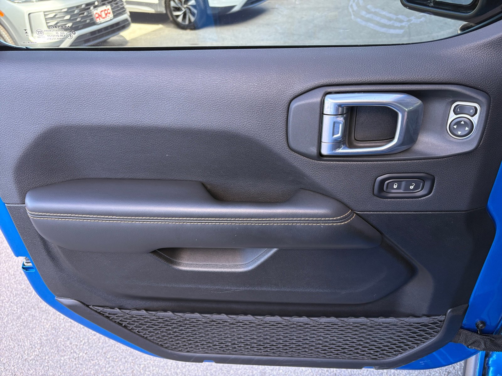 Used 2024 Jeep Gladiator Sport image 24