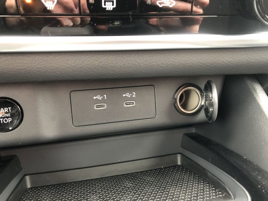 Certified 2025 Nissan Rogue S image 25