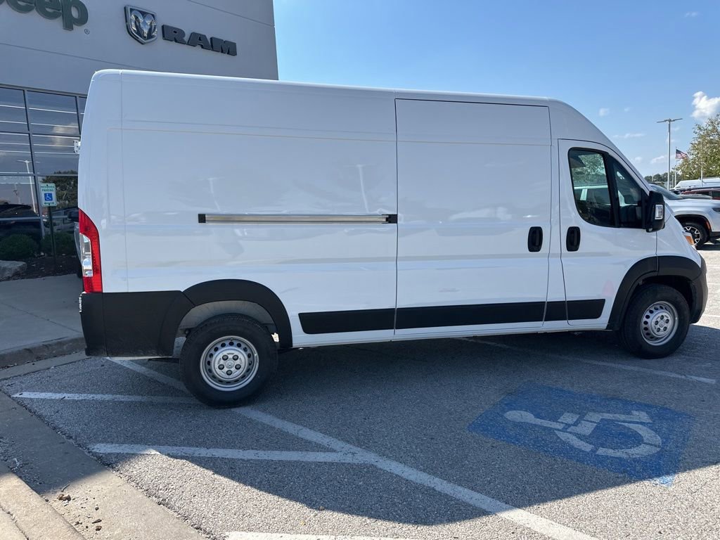 New 2026 RAM ProMaster 2500 w/ Convenience Group image 33