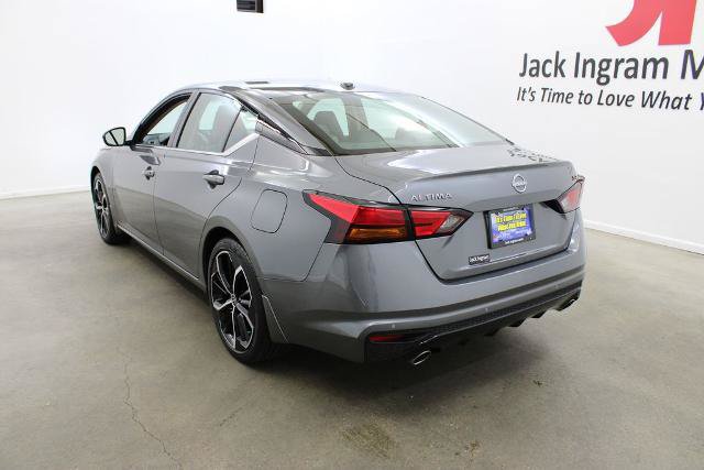 Certified 2026 Nissan Altima 2.5 SR FWD image 3