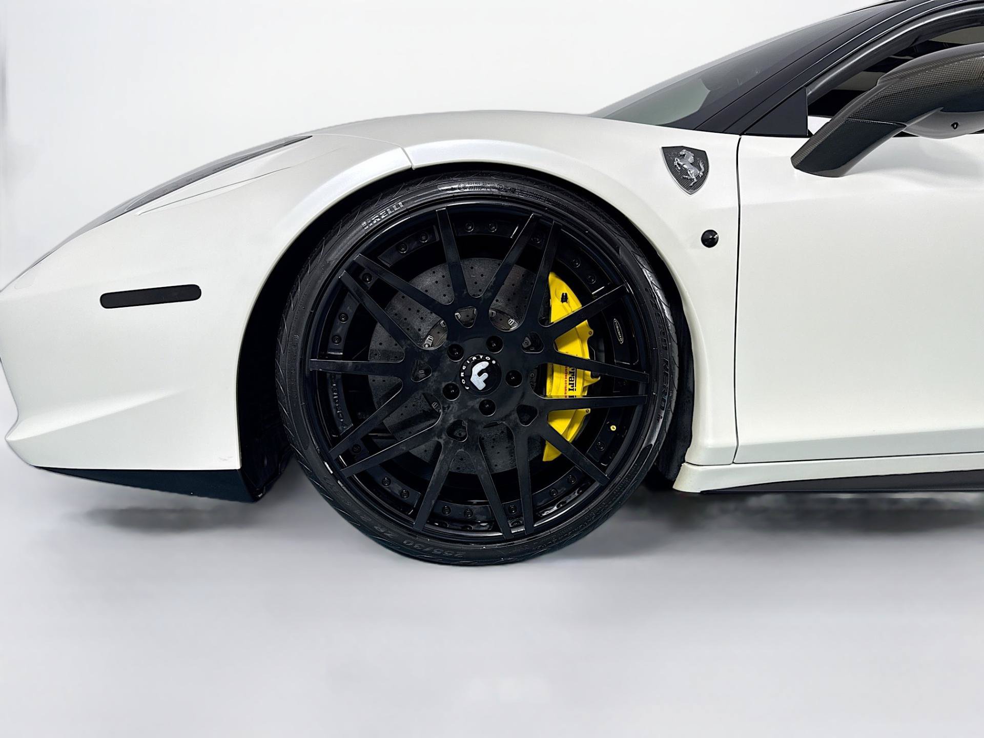 Used 2010 Ferrari 458 Italia Coupe RWD image 35