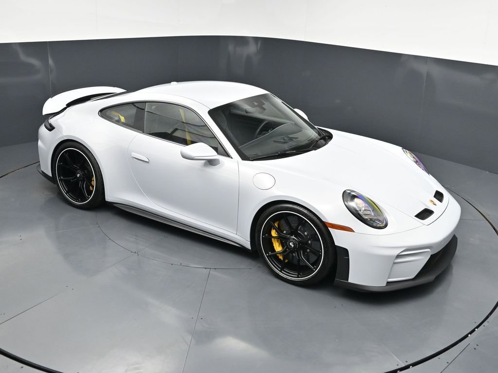 Certified 2025 Porsche 911 GT3 RWD image 18