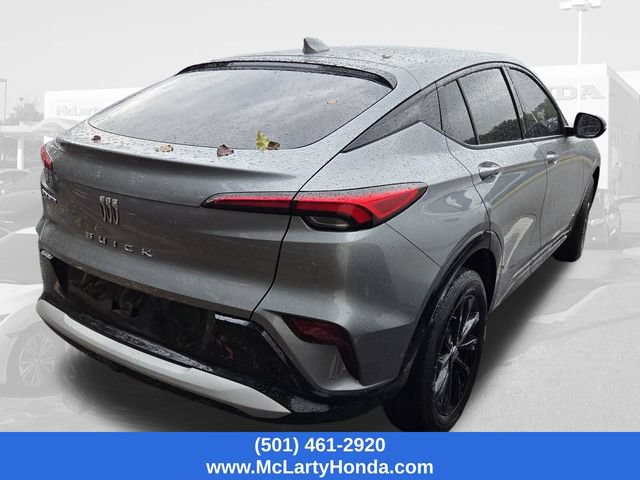 Used 2025 Buick Envista Sport Touring w/ Convenience II Package FWD image 5