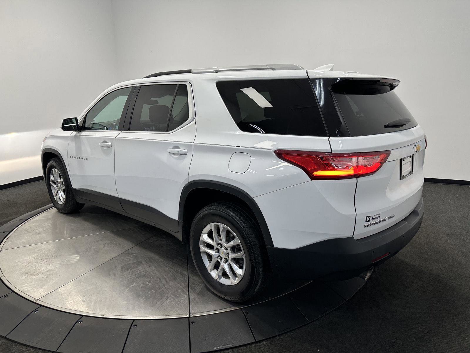 Used 2018 Chevrolet Traverse LT image 5
