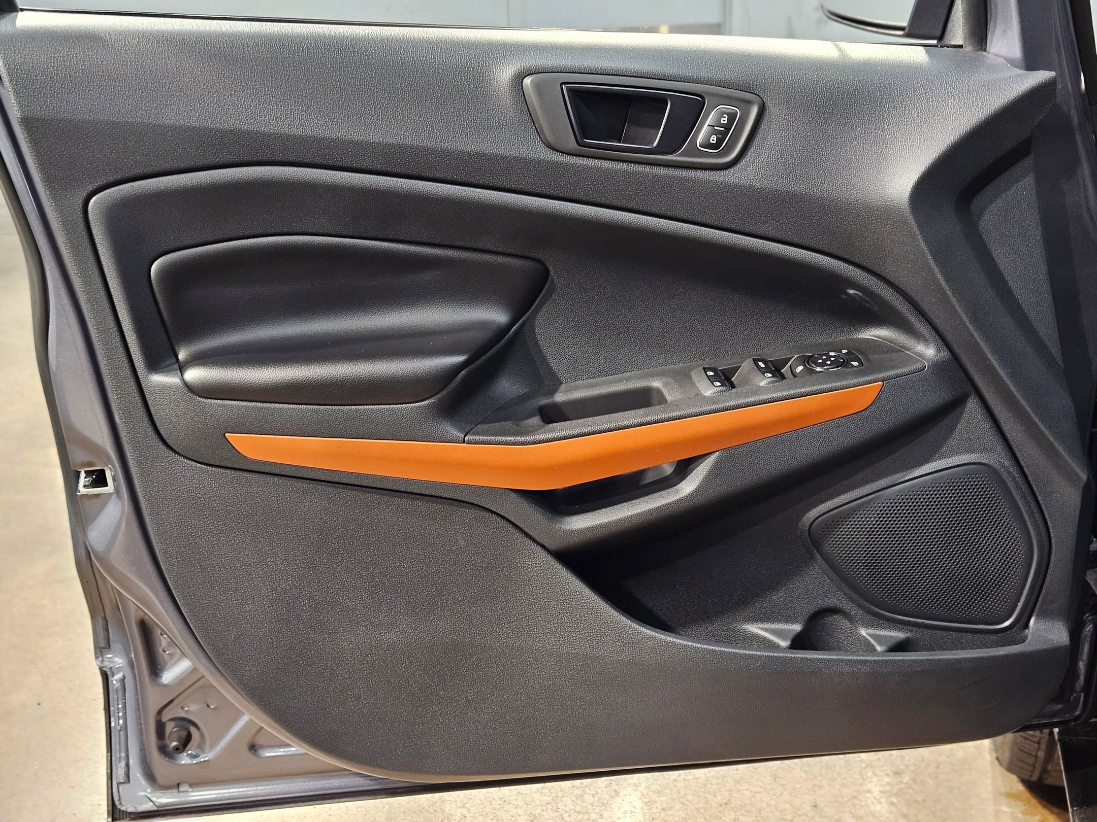 Used 2018 Ford EcoSport SES image 20