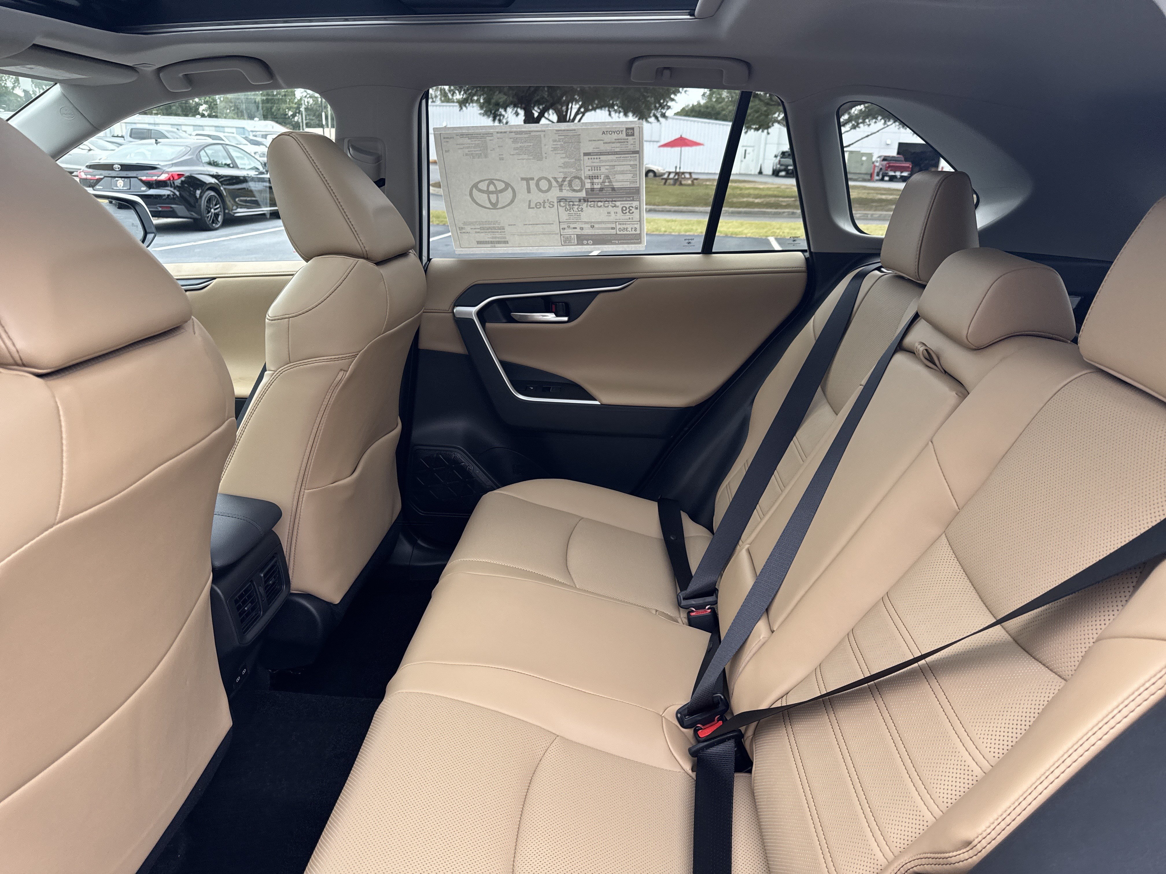 New 2025 Toyota RAV4 Limited w/ Advanced Technology Package AWD/4WD image 24