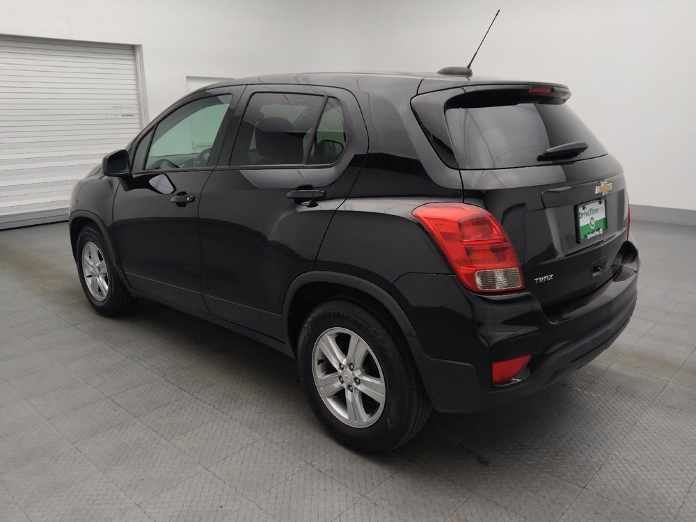 Used 2021 Chevrolet Trax LS w/ Tint and Cruise Package image 3