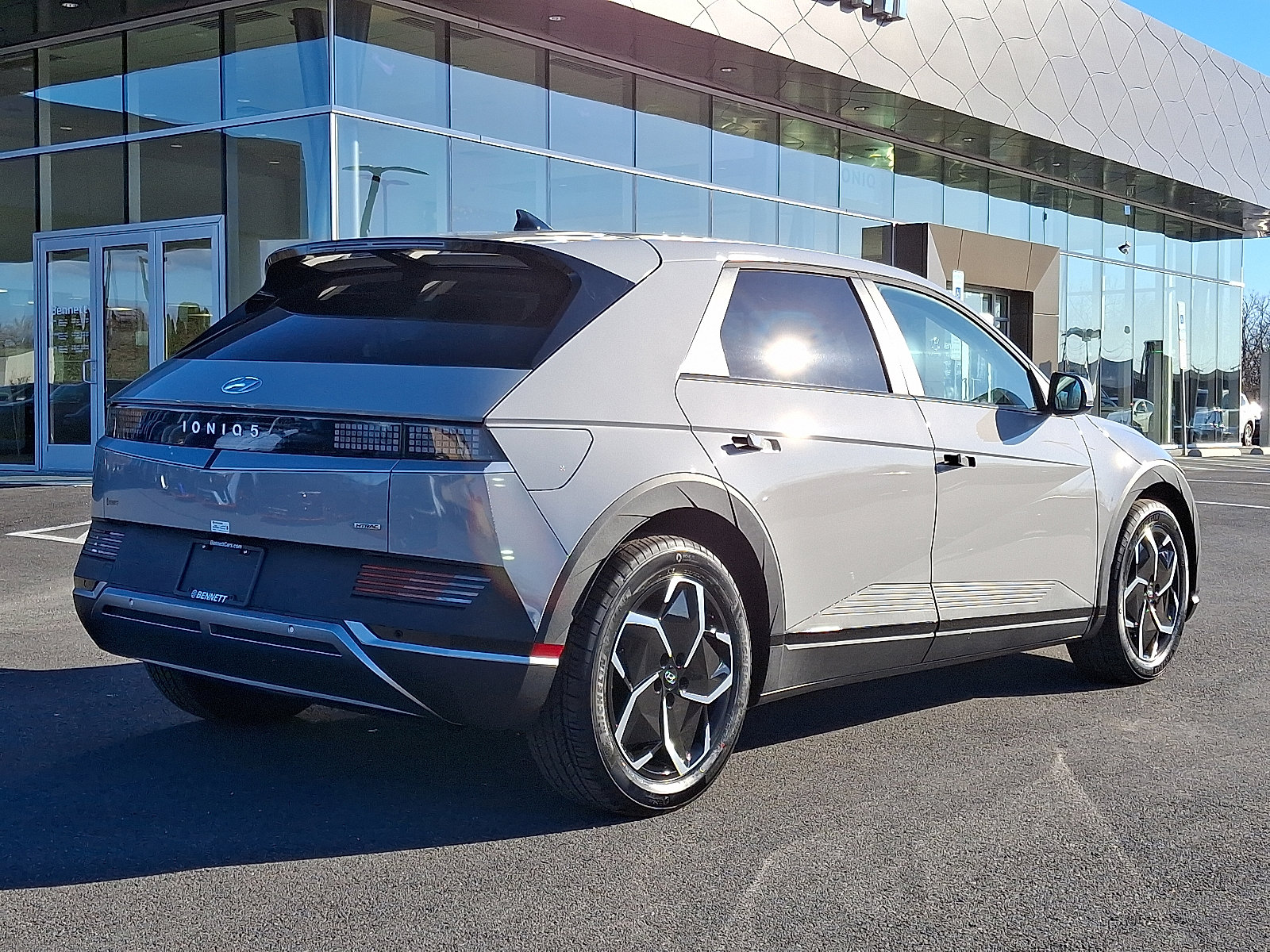 New 2024 Hyundai Ioniq 5 SEL image 4