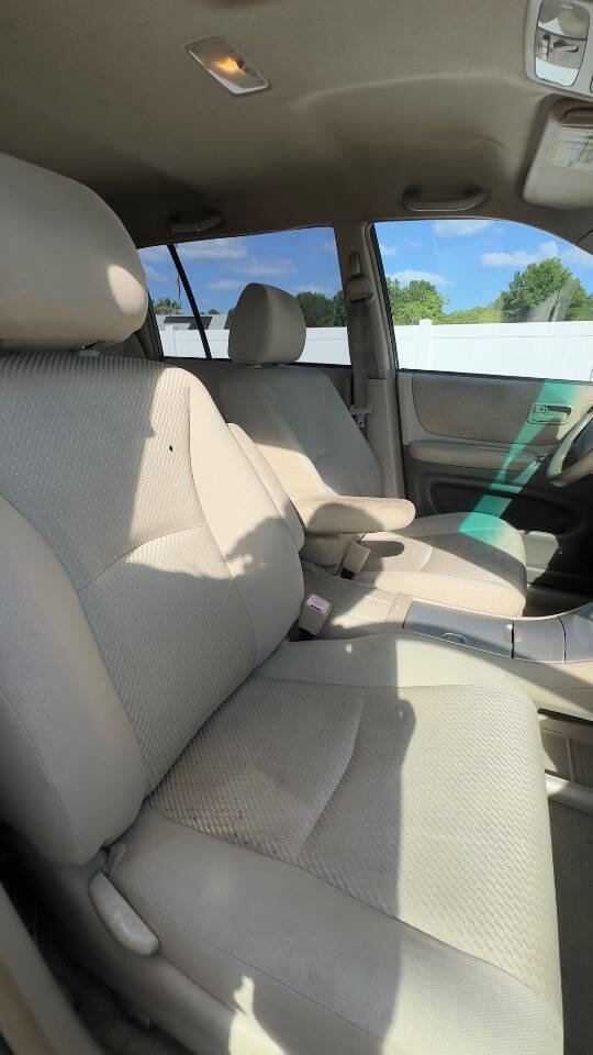 Used 2006 Toyota Highlander 4WD Hybrid image 16