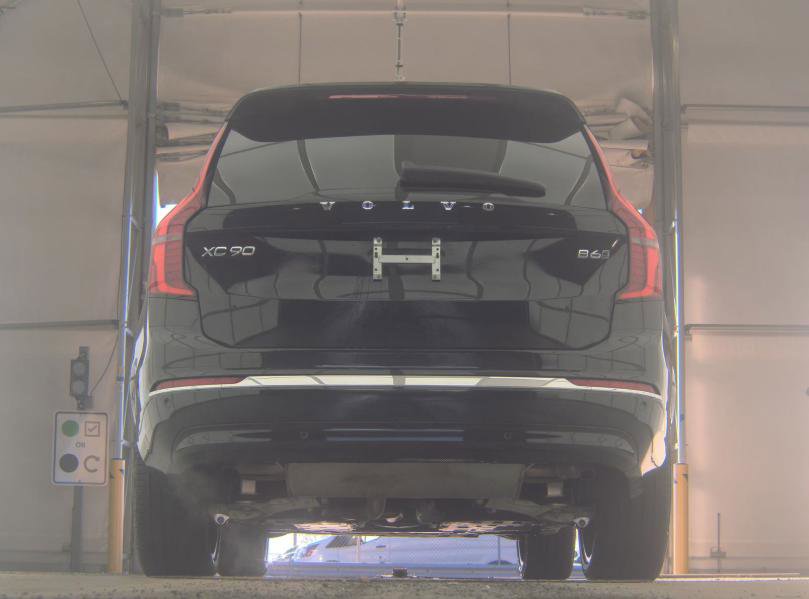 Used 2025 Volvo XC90 B6 Plus image 16