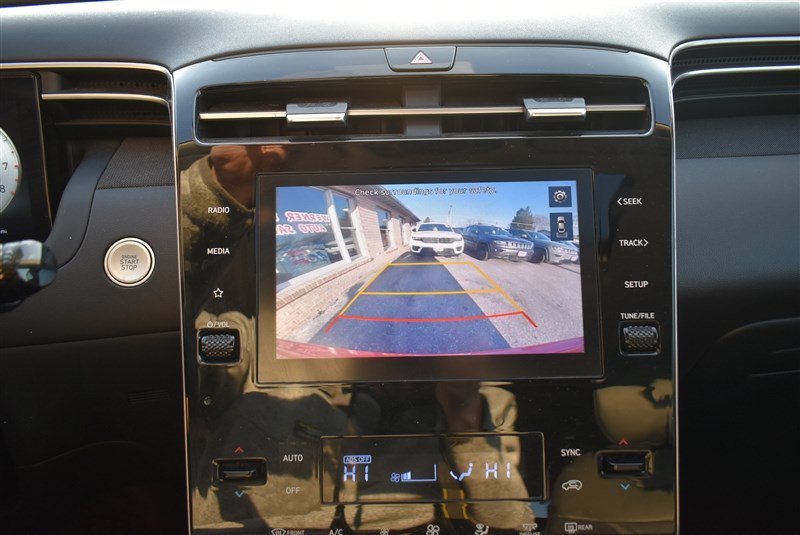 Used 2023 Hyundai Tucson SEL w/ Convenience Package FWD image 19