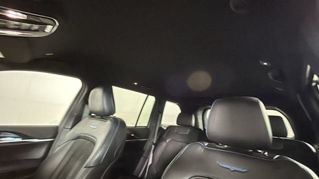 Used 2022 Jeep Grand Cherokee Trailhawk AWD/4WD image 12