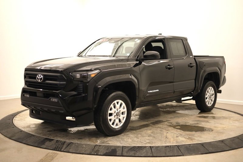 Certified 2025 Toyota Tacoma SR5 image 7