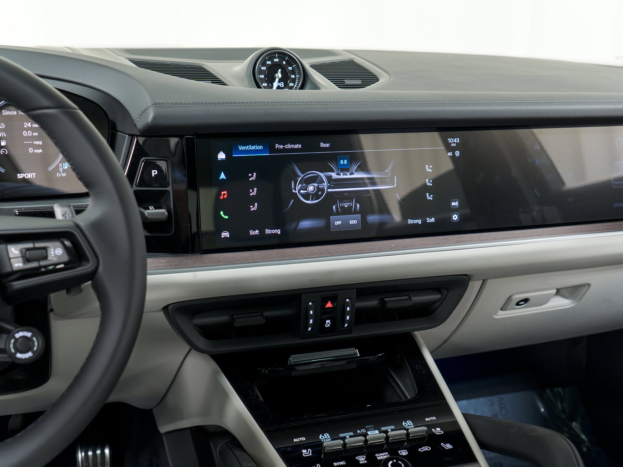 New 2026 Porsche Cayenne S image 22