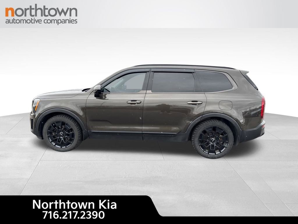 Used 2022 Kia Telluride SX w/ Nightfall Edition Package image 10