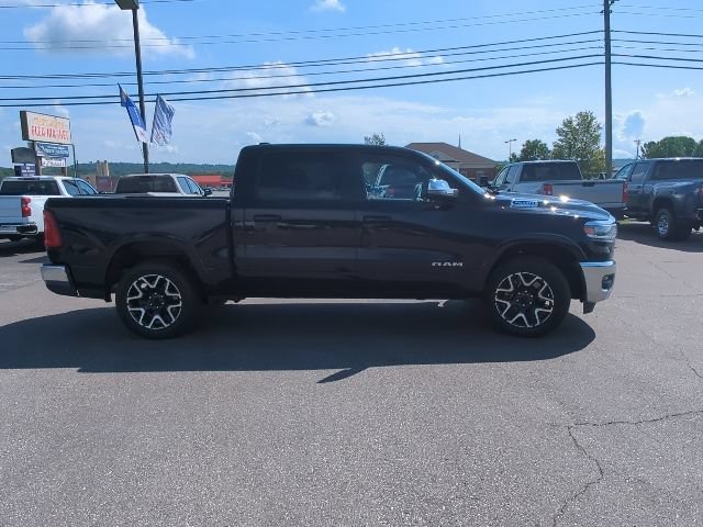 Used 2026 RAM 1500 Laramie AWD/4WD image 32