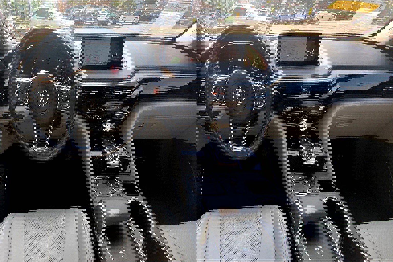 Used 2023 Acura MDX SH-AWD w/ Technology Package image 17