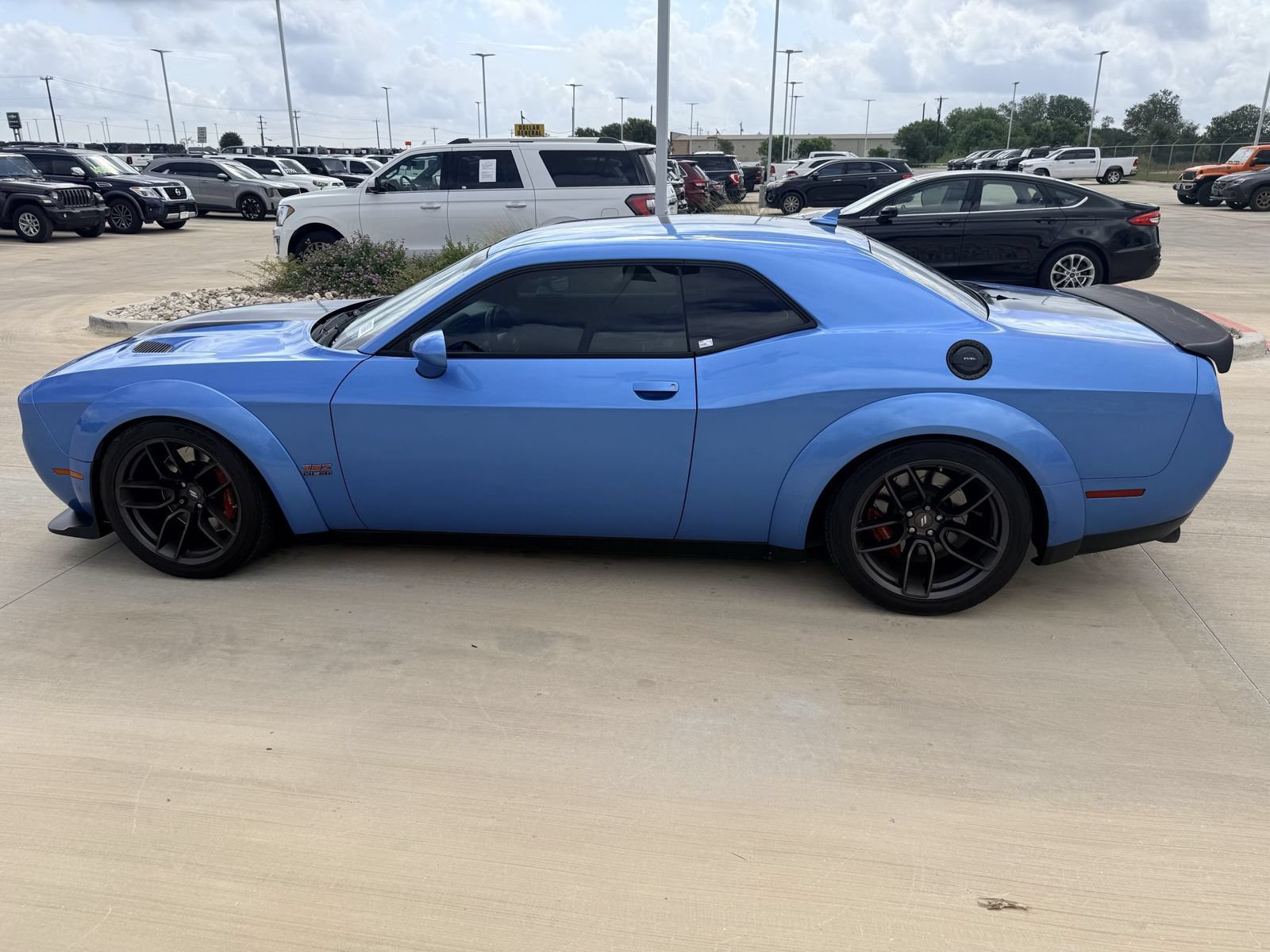 Used 2019 Dodge Challenger R/T Scat Pack w/ Widebody Package RWD image 8