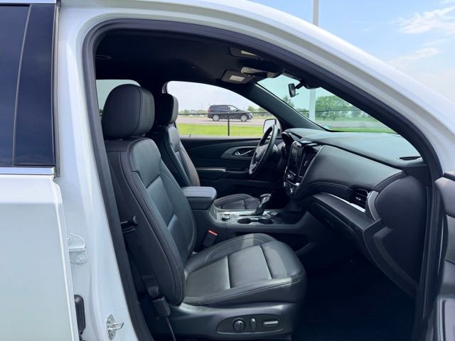 Certified 2023 Chevrolet Traverse LT AWD/4WD image 11