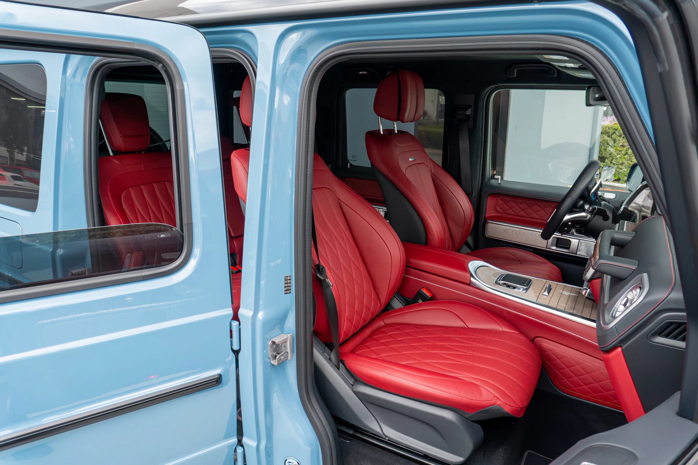 Used 2025 Mercedes-Benz G 63 AMG 4MATIC image 14