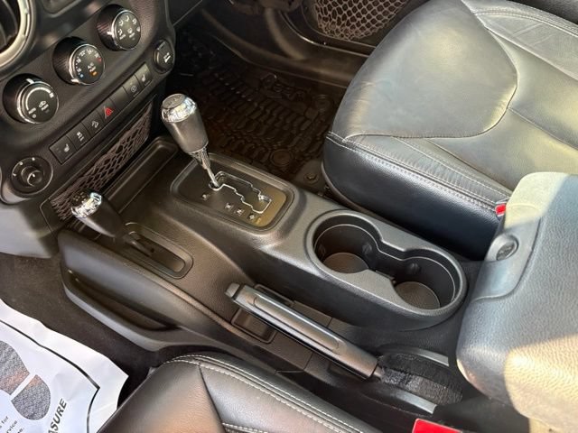 Used 2018 Jeep Wrangler Unlimited Rubicon w/ Cold Weather Group AWD/4WD image 20