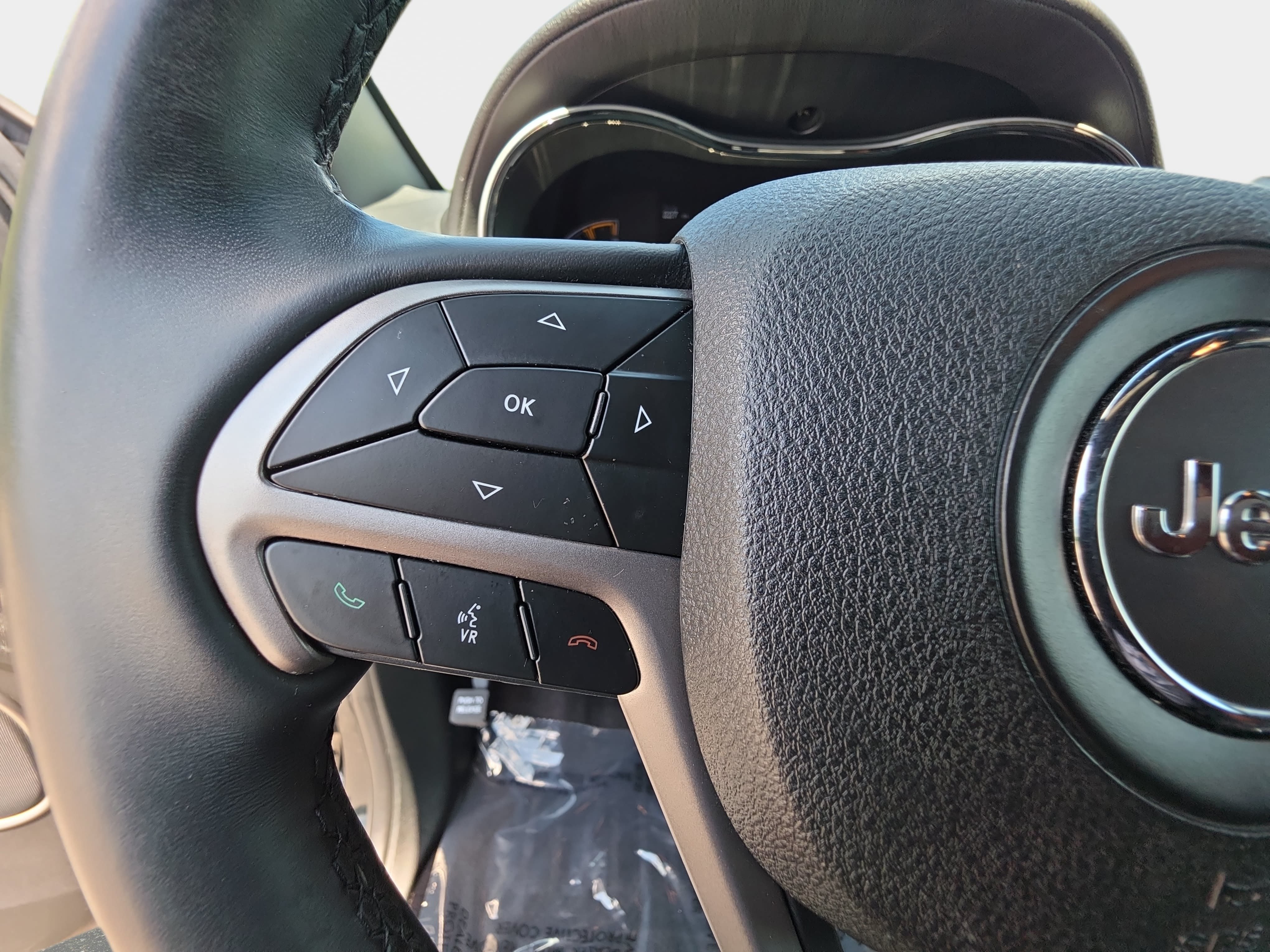 Used 2018 Jeep Grand Cherokee High Altitude AWD/4WD image 16