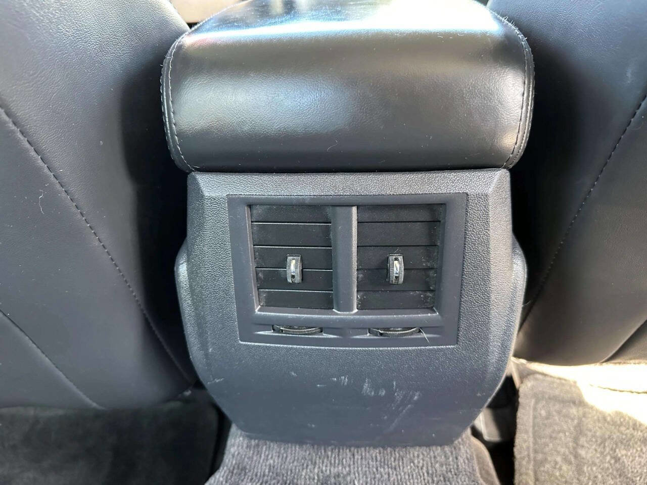 Used 2010 Dodge Charger Rallye image 22