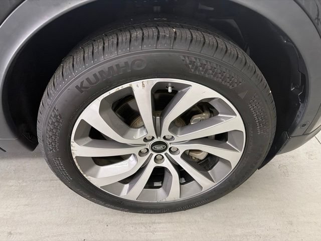Used 2021 Land Rover Discovery Sport SE AWD/4WD image 26