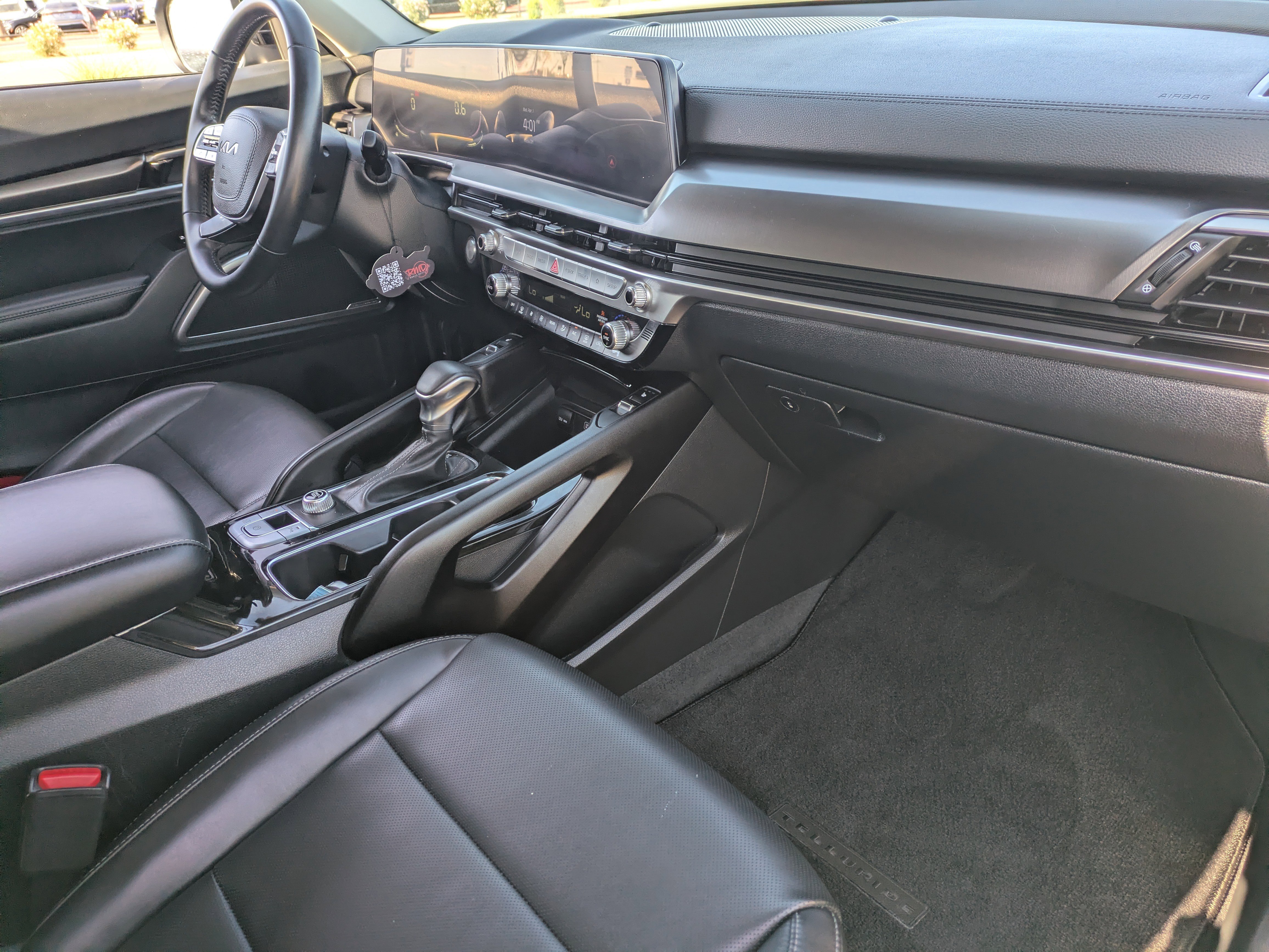 Used 2025 Kia Telluride S image 13