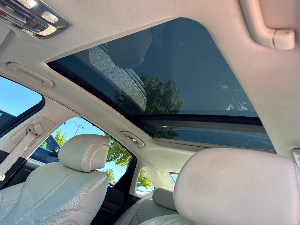 Used 2022 Genesis G80 2.5T w/ Prestige Package image 33