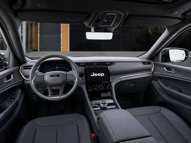 New 2025 Jeep Grand Cherokee Limited w/ Luxury Tech Group II image 14