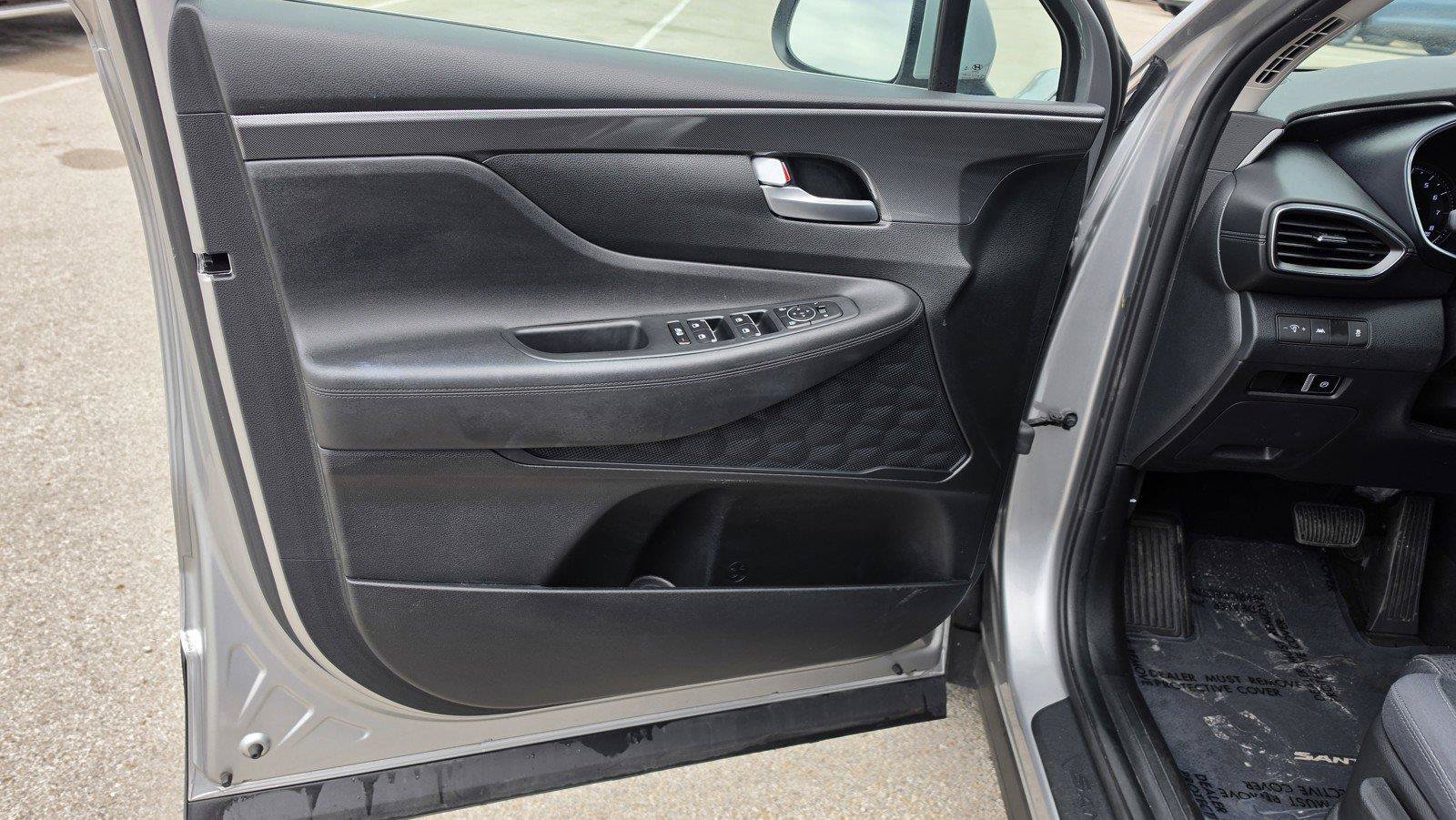 Used 2023 Hyundai Santa Fe SE AWD/4WD image 22