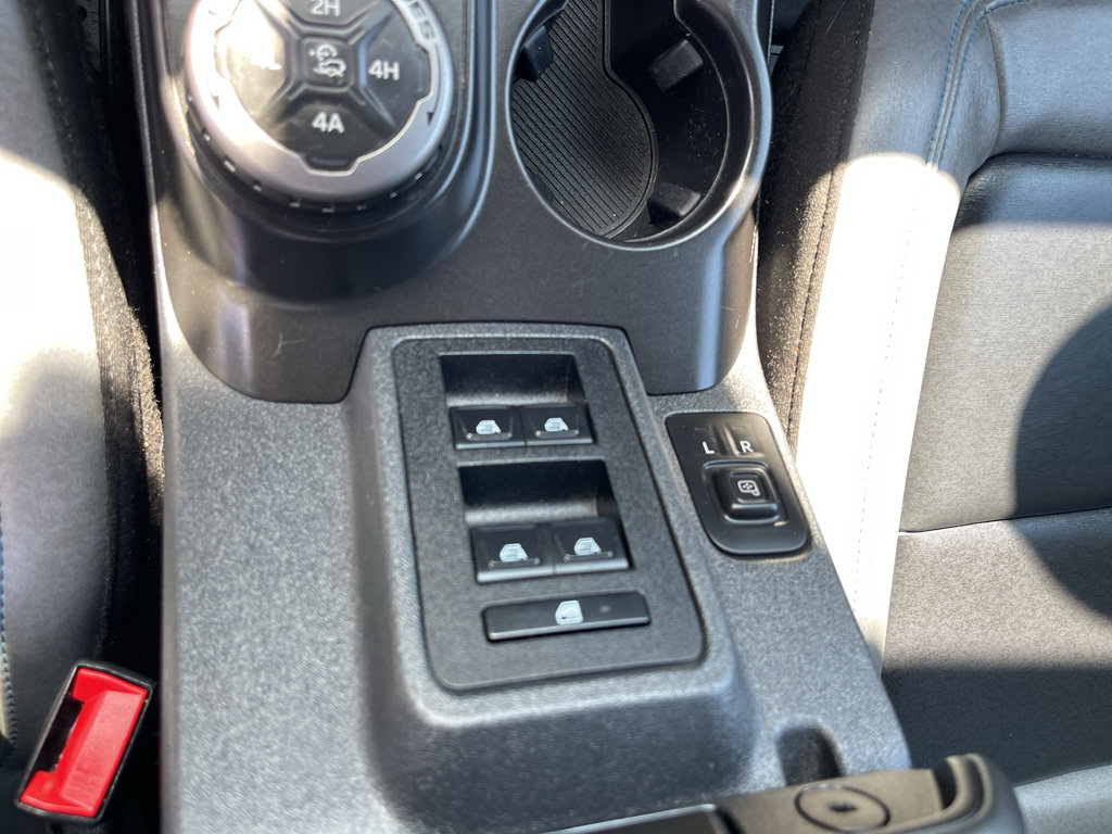 Used 2023 Ford Bronco Black Diamond w/ Sasquatch Package AWD/4WD image 20