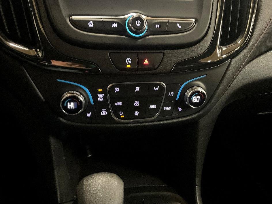 Used 2022 Chevrolet Equinox RS image 21