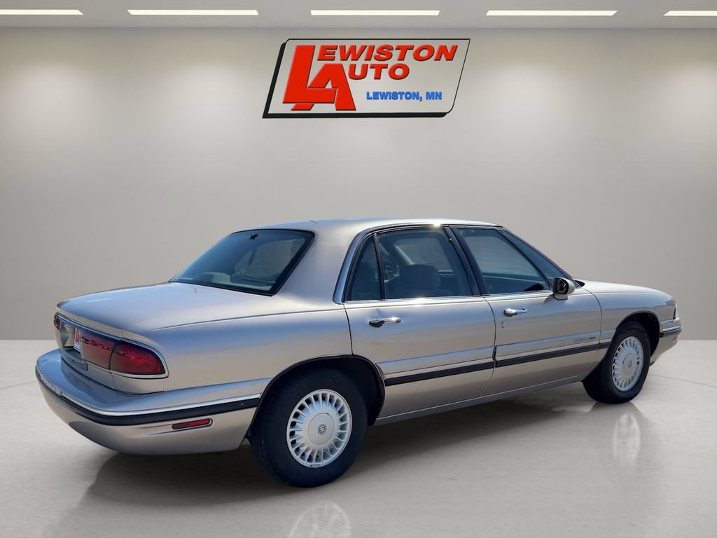 Used 1997 Buick Le Sabre Custom w/ Headliner Lighting Pkg FWD image 3