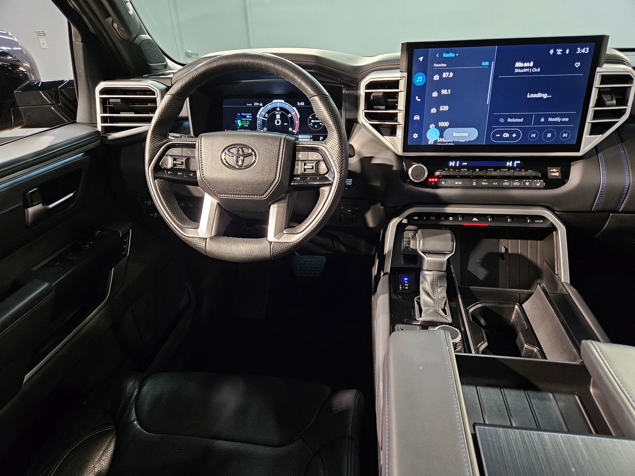 Used 2025 Toyota Tundra Platinum image 9