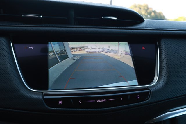 Used 2018 Cadillac XT5 Premium Luxury FWD image 19
