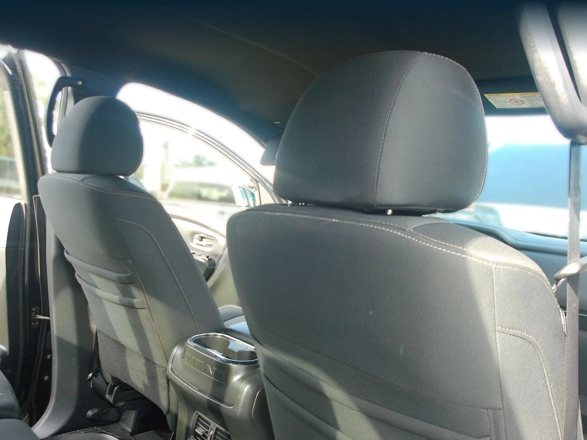 Used 2018 Nissan Titan SV w/ SV Convenience Package AWD/4WD image 36
