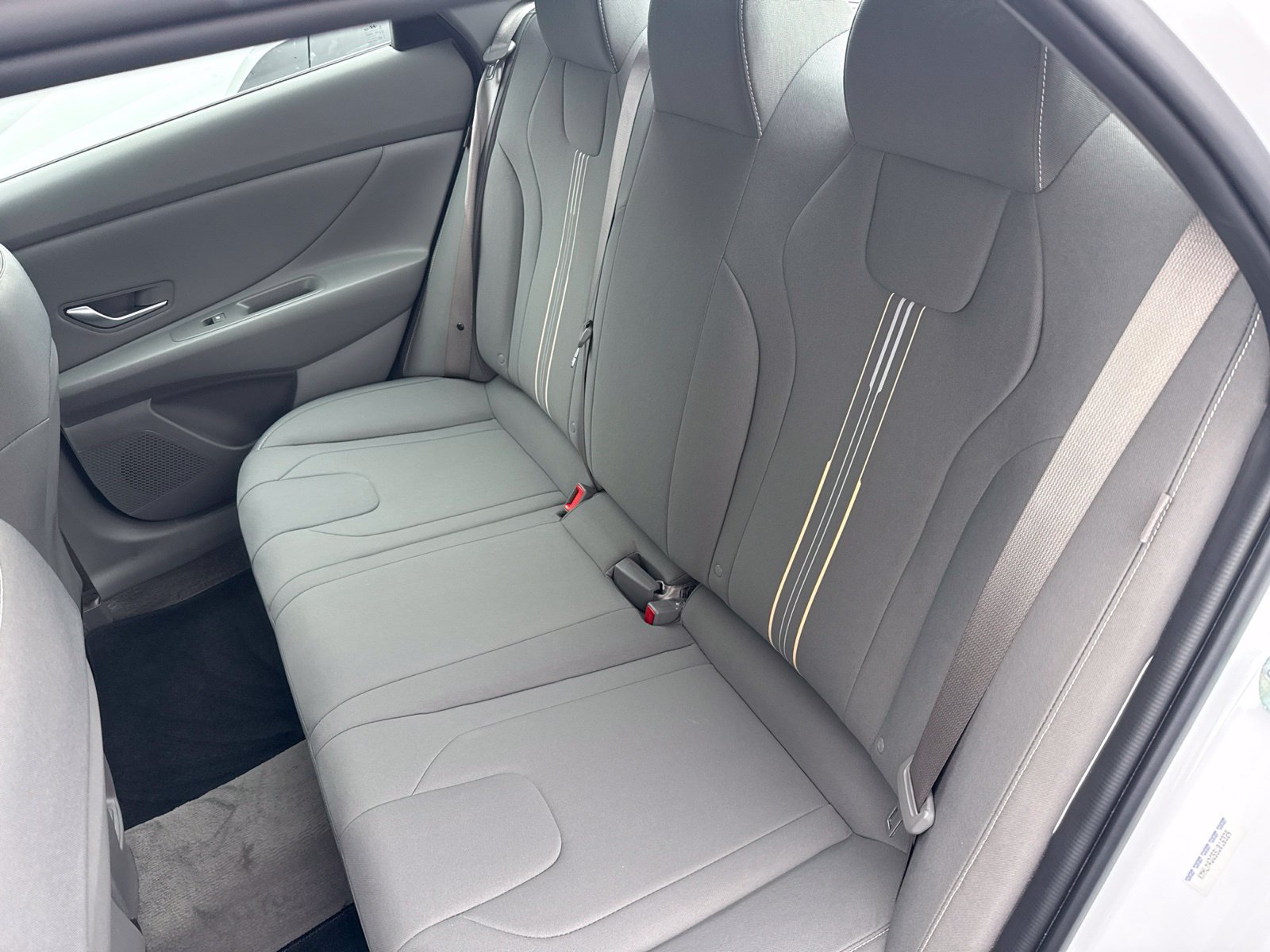 Used 2025 Hyundai Elantra Sport w/ Cargo Package FWD image 6