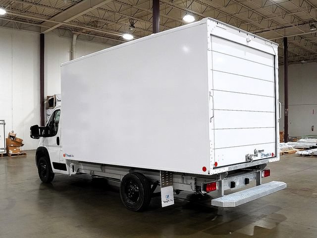New 2023 RAM ProMaster 3500 w/ Black Appearance Package FWD image 7