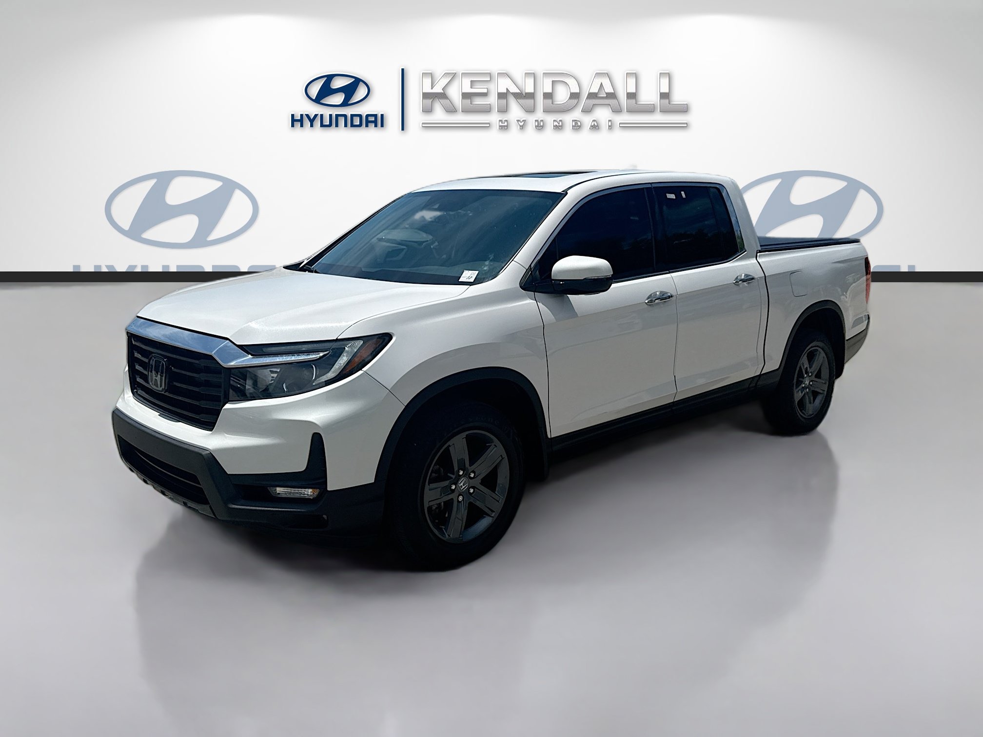 Used 2023 Honda Ridgeline RTL-E image 3