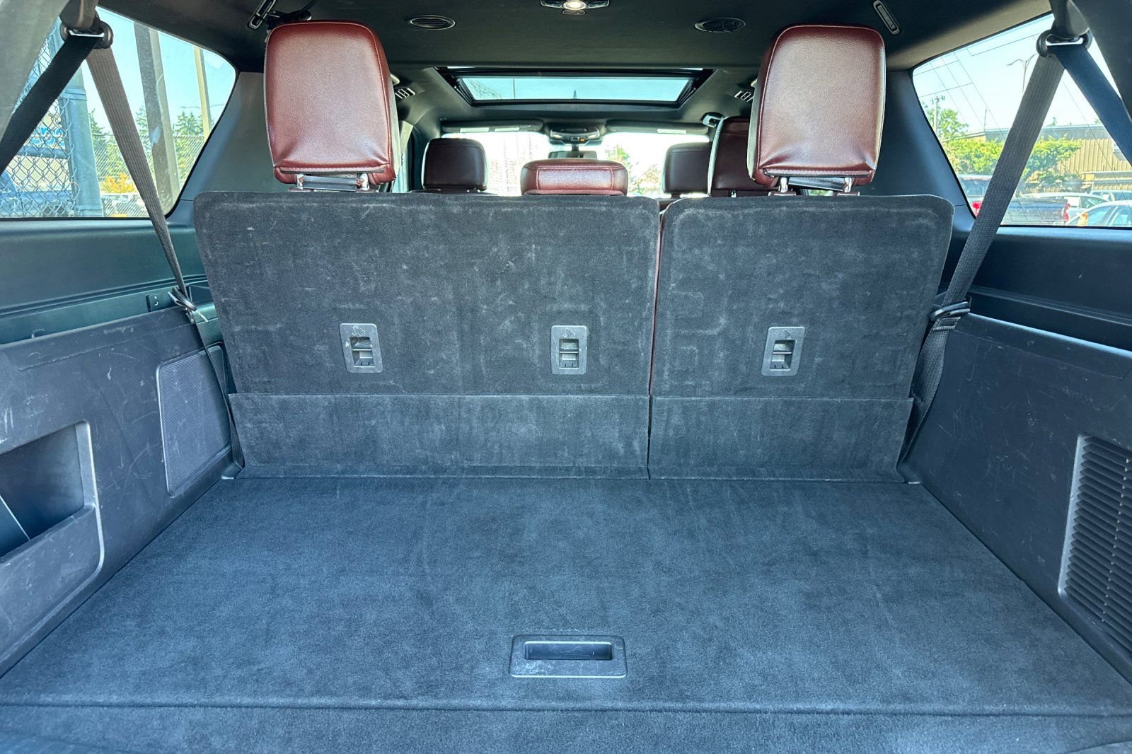 Used 2022 Ford Expedition Max Limited image 17