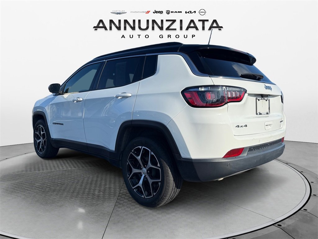 Certified 2024 Jeep Compass Limited image 3