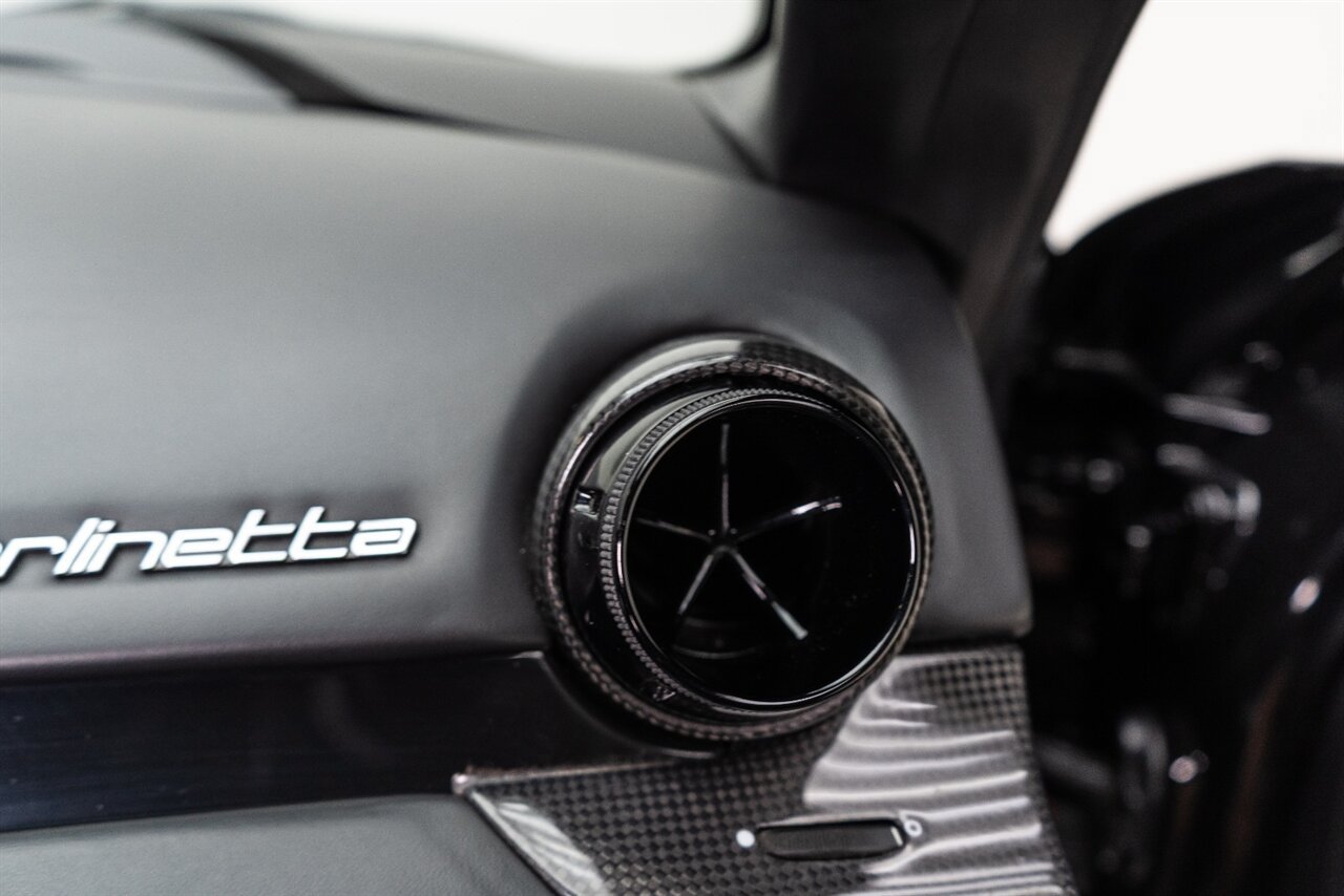 Used 2014 Ferrari F12 Berlinetta RWD image 69
